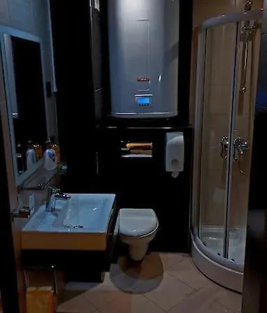 Studio In Luxury Complex Apartamento *